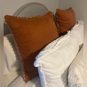 Anthropologie Euro shams